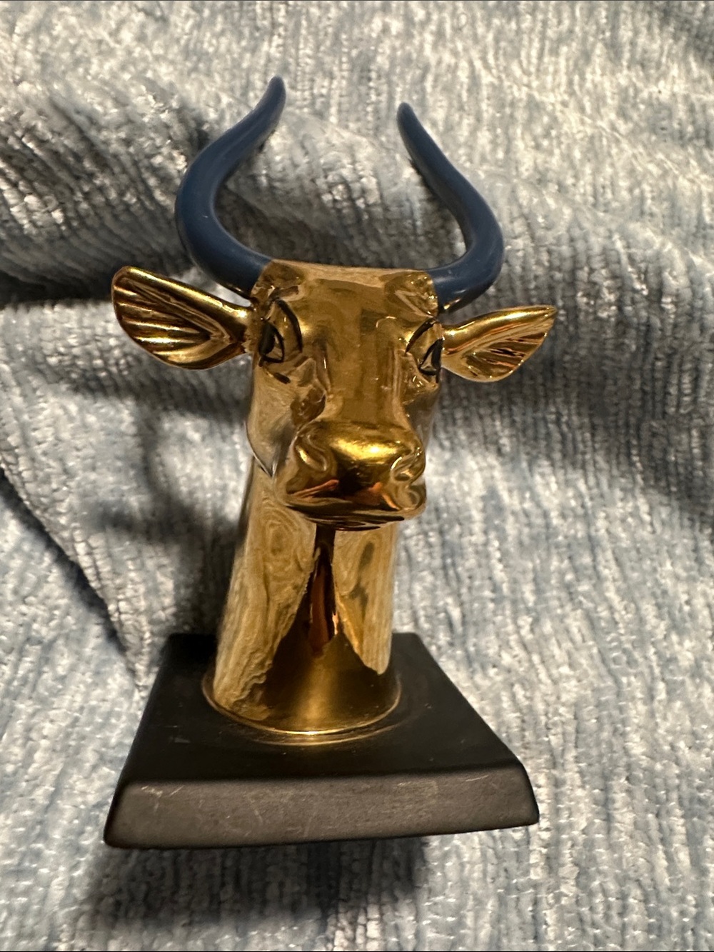 Franklin Mint “Head of Cow”